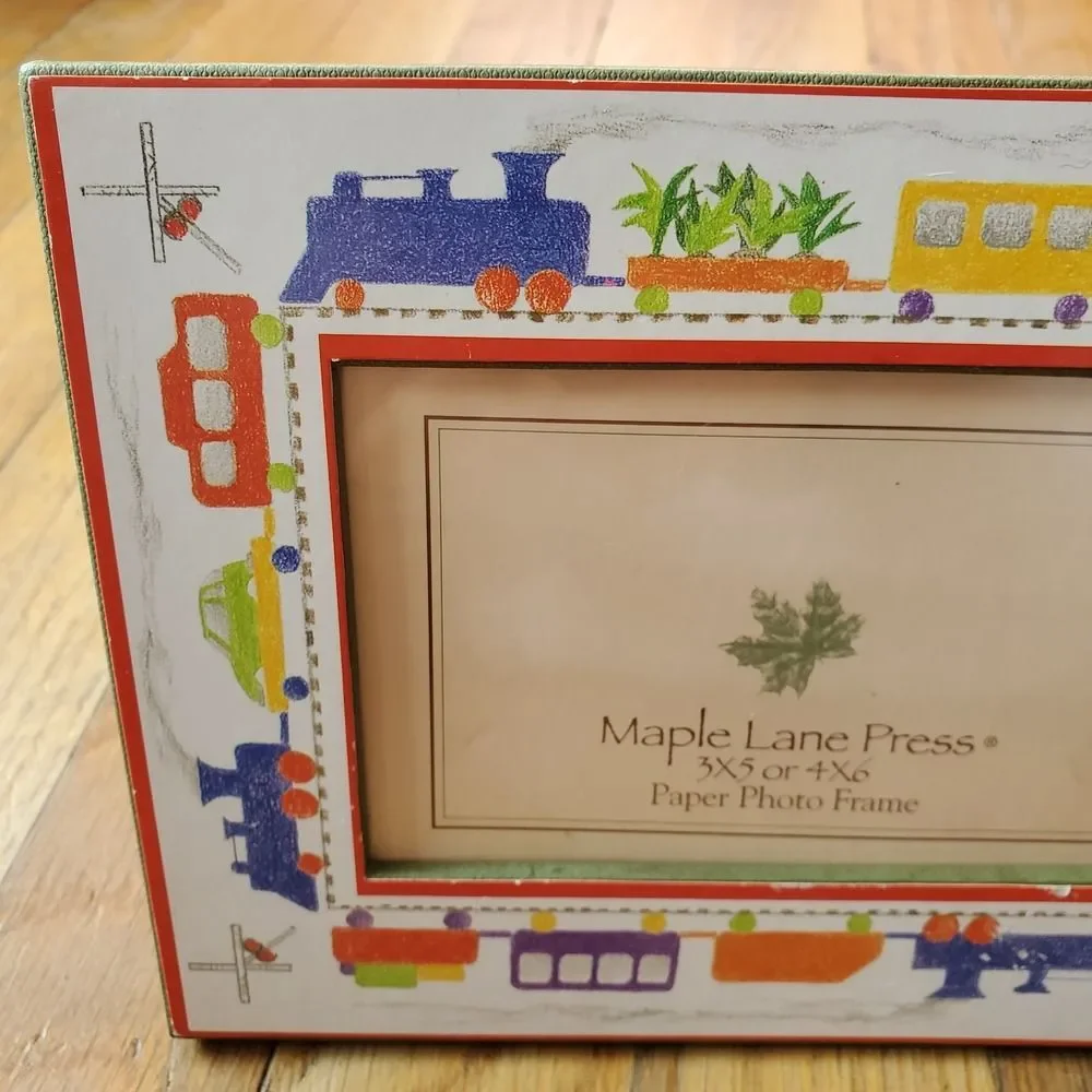 Maple lane press paper photo frame train theme 3 by 5 or‎ 4 by 6